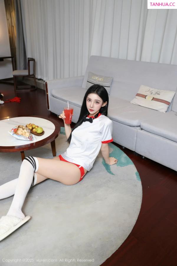   [XiuRen]高清写真图 2025.12.16 No.11110 许微微呀 情趣捆绑第12张图片